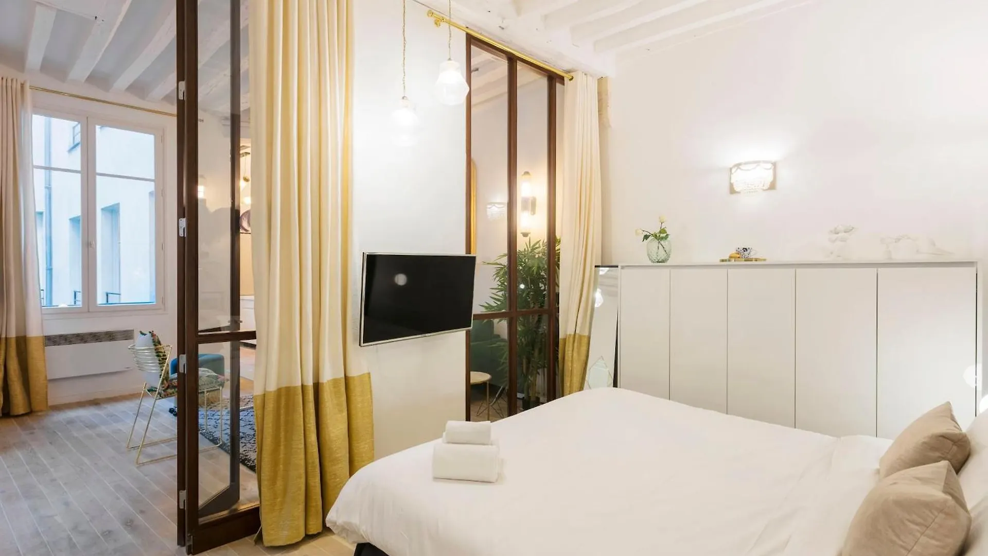 Apartament Louvre - 2br - Cityapartmentstay *